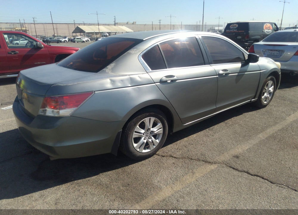 2008 HONDA ACCORD 2.4 EX VIN: JHMCP26718C015009