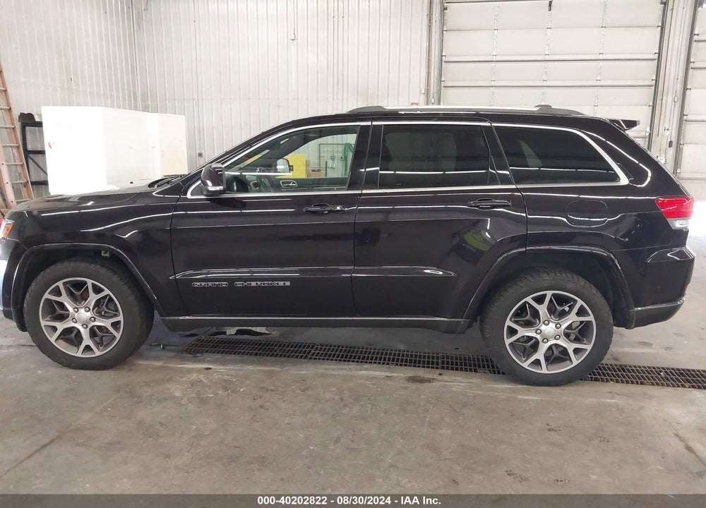 2018 JEEP GRAND CHEROKEE STERLING EDITION 4X4 VIN: 1C4RJFBG1JC365675