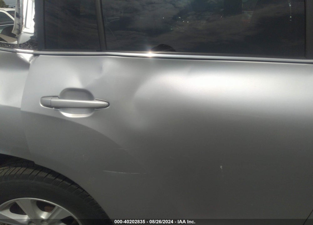 2012 TOYOTA HIGHLANDER BASE V6 VIN: 5TDBK3EH2CS171823