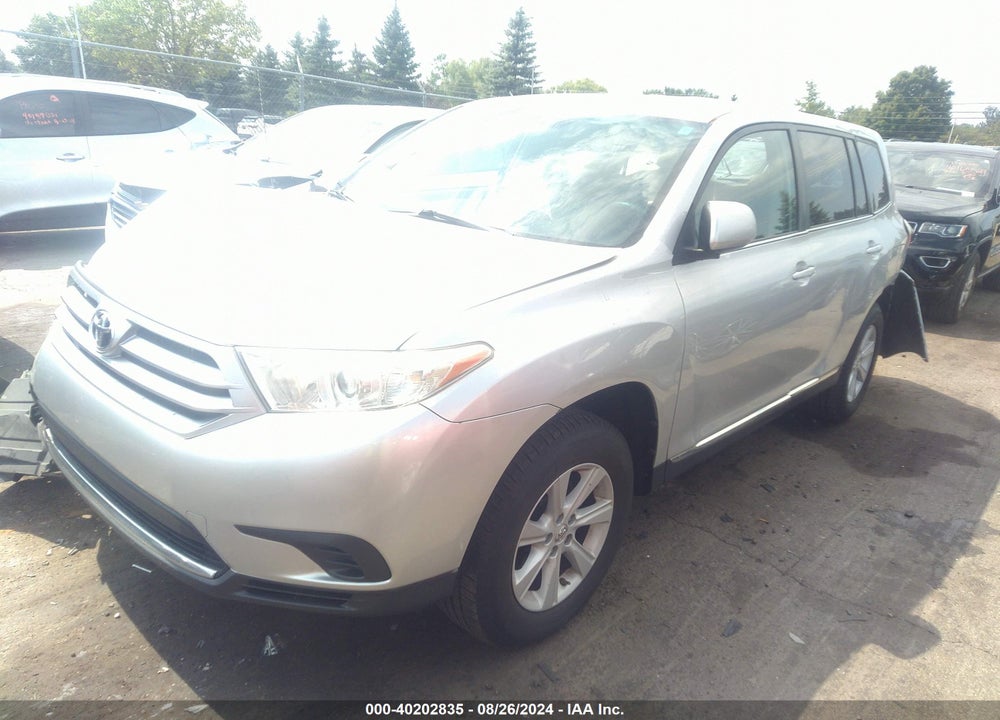 2012 TOYOTA HIGHLANDER BASE V6 VIN: 5TDBK3EH2CS171823