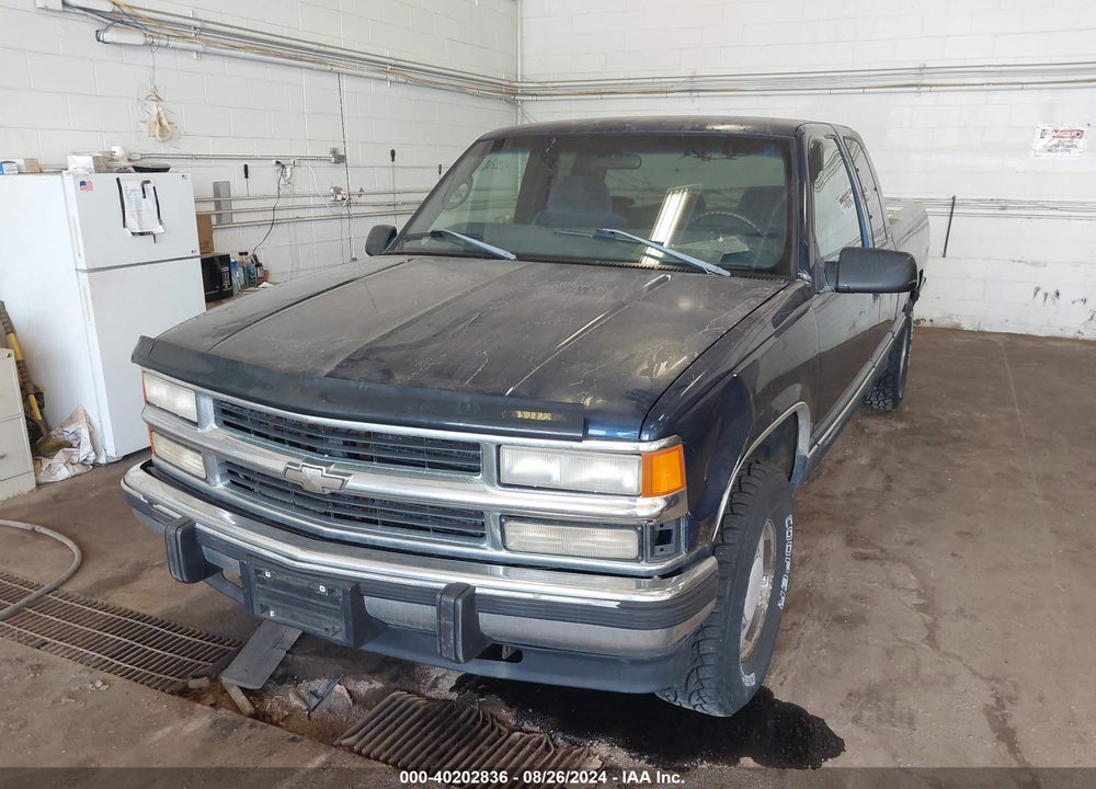 1998 CHEVROLET K1500 FLEETSIDE VIN: 2GCEK19R6W1220053