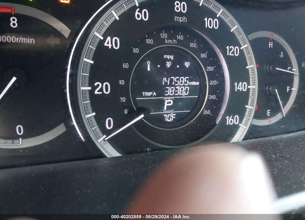 2017 HONDA ACCORD LX VIN: 1HGCR2F33HA086279
