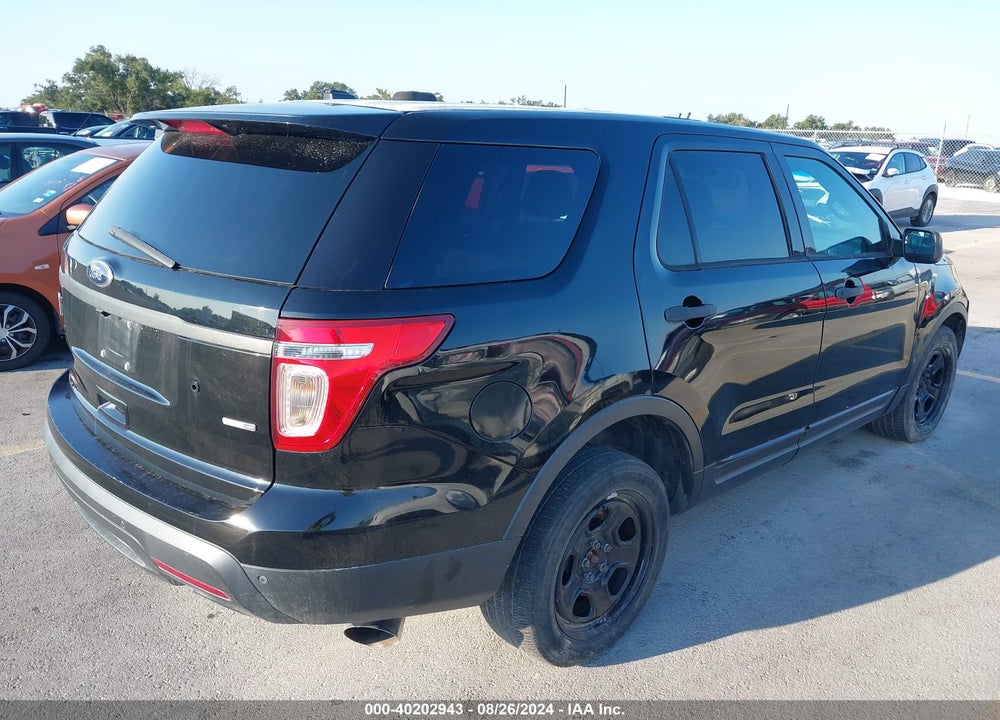 2014 FORD UTILITY POLICE INTERCEPTOR VIN: 1FM5K8AR3EGC50127