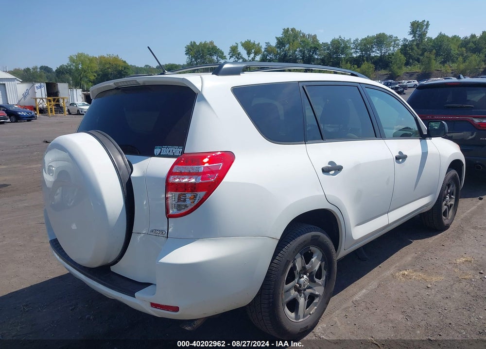 2011 TOYOTA RAV4 VIN: 2T3BF4DV4BW160692