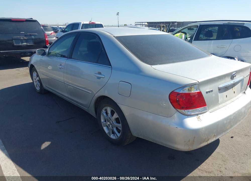 2005 TOYOTA CAMRY XLE VIN: 4T1BE30K35U959501