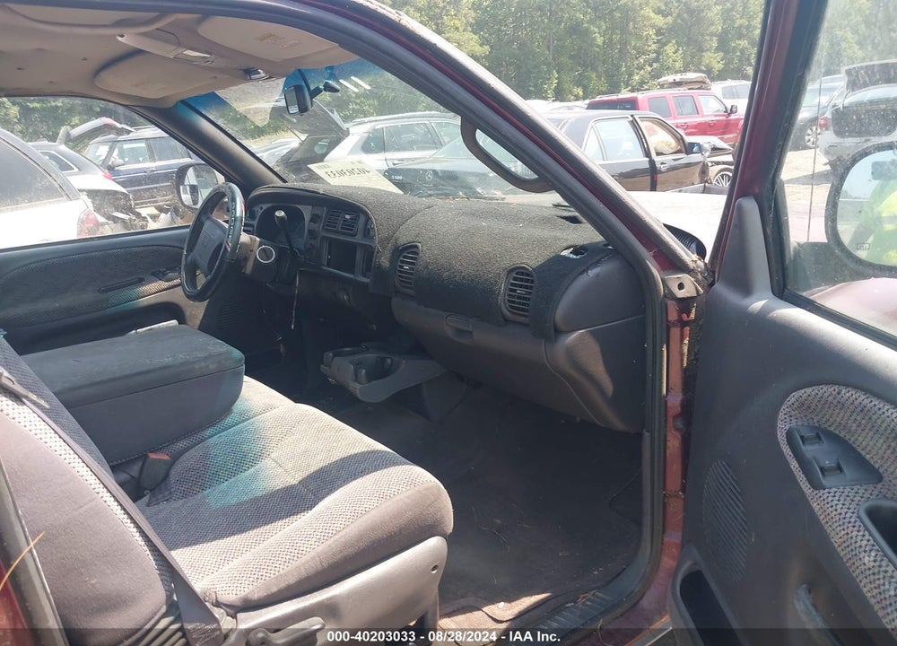 2001 DODGE RAM 1500 ST VIN: 1B7HC13Y01J280838