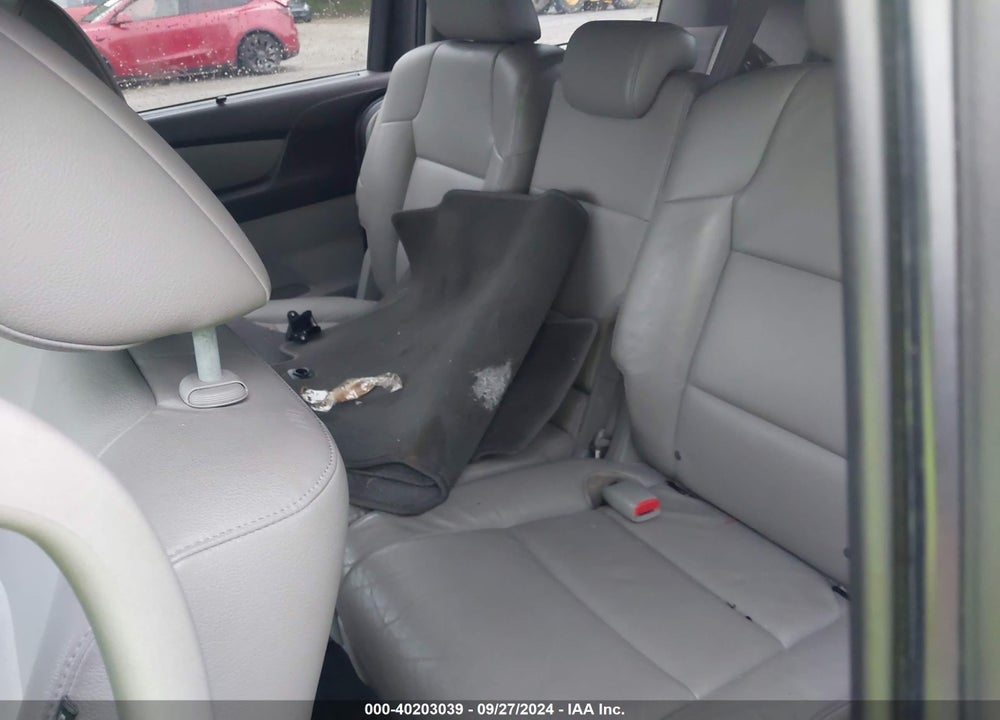 2016 HONDA ODYSSEY EX-L VIN: 5FNRL5H6XGB050002