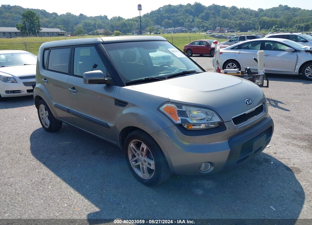 2011 KIA SOUL VIN: KNDJT2A28B7210413