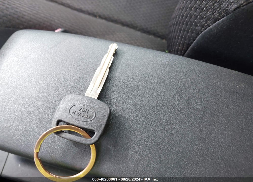 2009 SCION XB VIN: JTLKE50E091077241