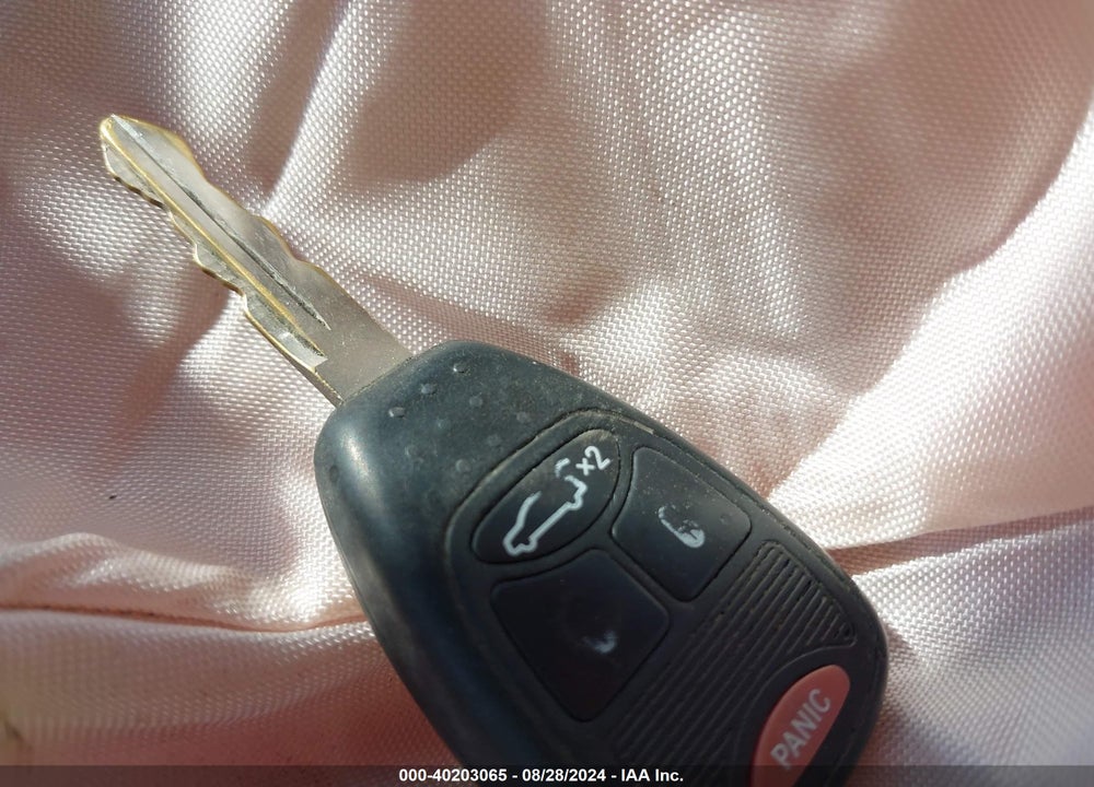 2013 CHRYSLER 200 LX VIN: 1C3CCBAB2DN624072