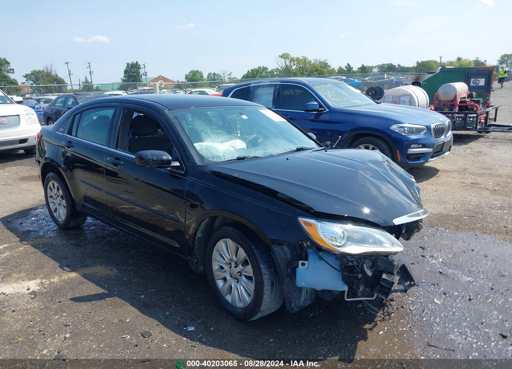 2013 CHRYSLER 200 LX VIN: 1C3CCBAB2DN624072