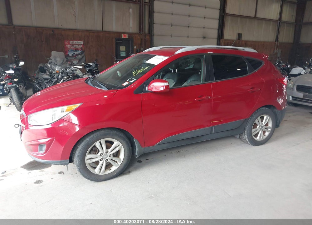 2012 HYUNDAI TUCSON GLS VIN: KM8JUCAC8CU456498