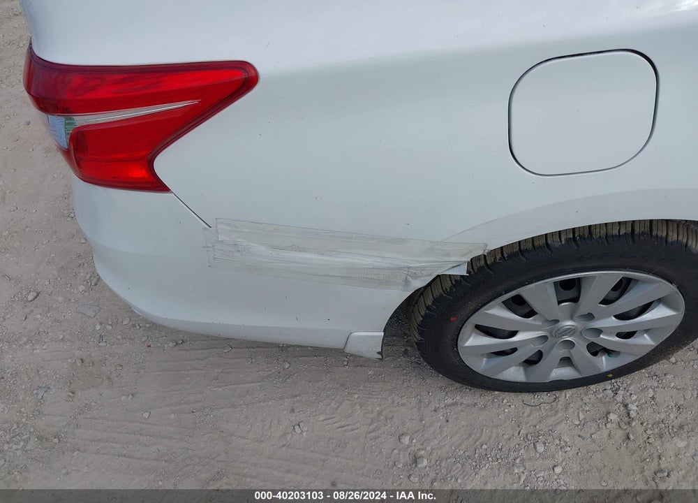 2017 NISSAN SENTRA S VIN: 3N1AB7AP1HY370283