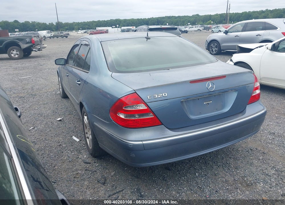 2005 MERCEDES-BENZ E 320 VIN: WDBUF65J85A662686