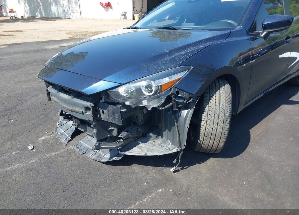 2018 MAZDA 3 SPORT VIN: 3MZBN1U79JM161109