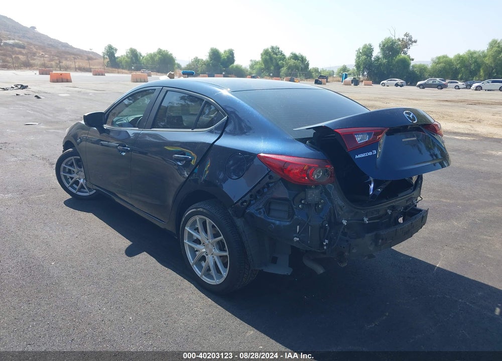 2018 MAZDA 3 SPORT VIN: 3MZBN1U79JM161109