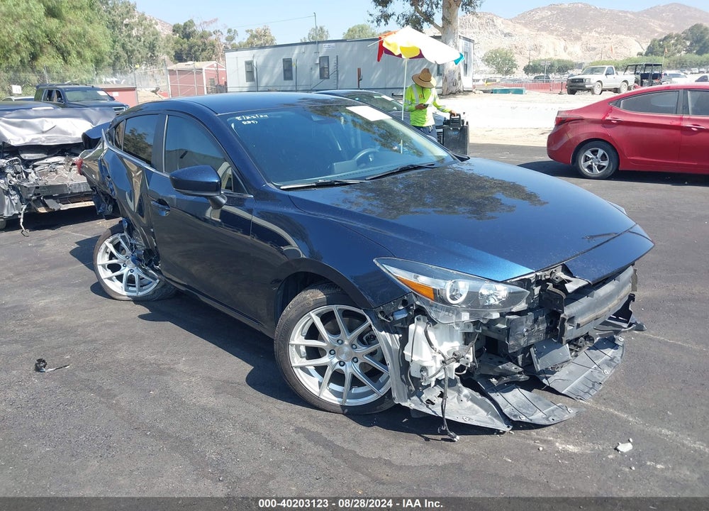 2018 MAZDA 3 SPORT VIN: 3MZBN1U79JM161109