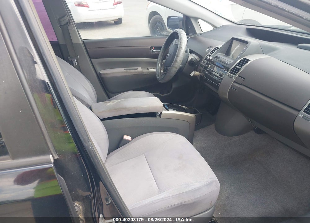 2004 TOYOTA PRIUS VIN: JTDKB22U940061867