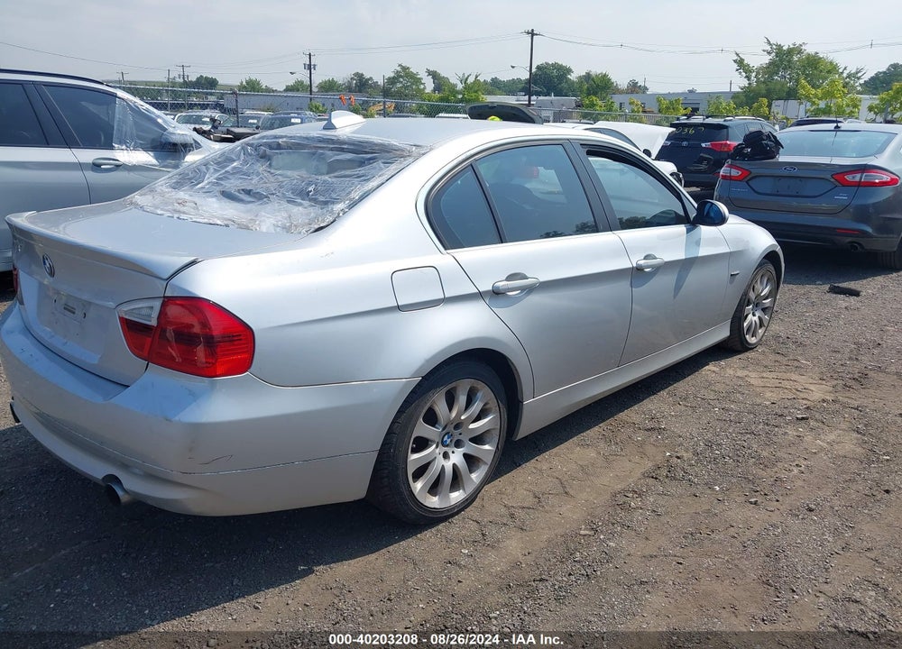 2008 BMW 335XI VIN: WBAVD53518A284935