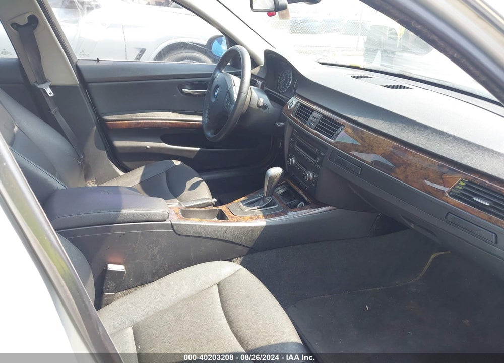 2008 BMW 335XI VIN: WBAVD53518A284935