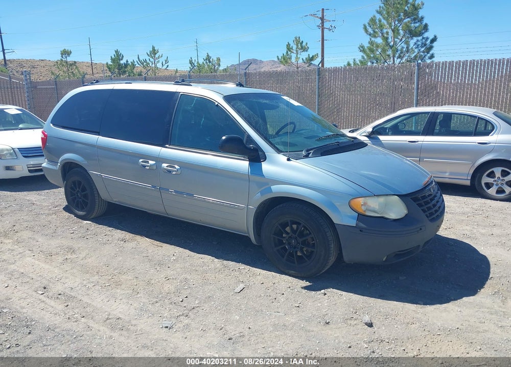 2005 CHRYSLER TOWN & COUNTRY LIMITED VIN: 2C8GP64L05R196759