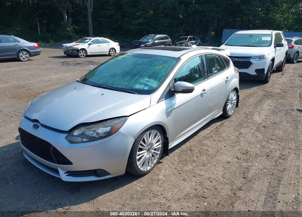2014 FORD FOCUS ST VIN: 1FADP3L96EL395449