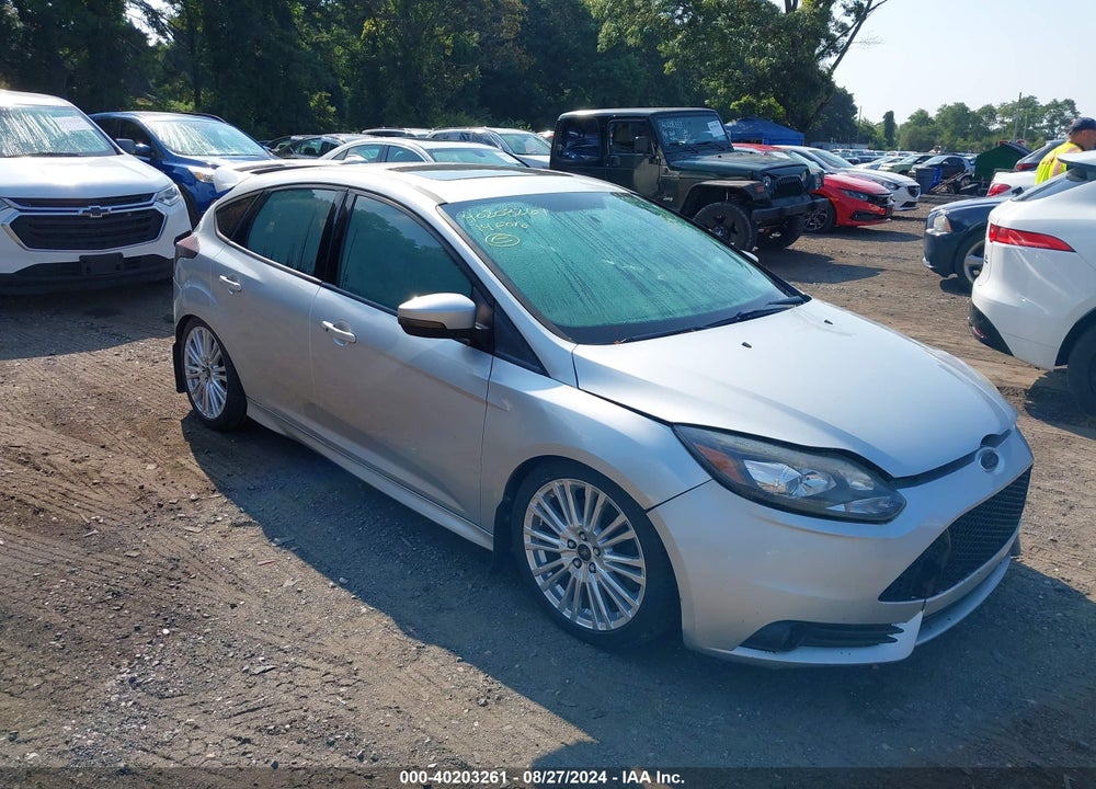 2014 FORD FOCUS ST VIN: 1FADP3L96EL395449