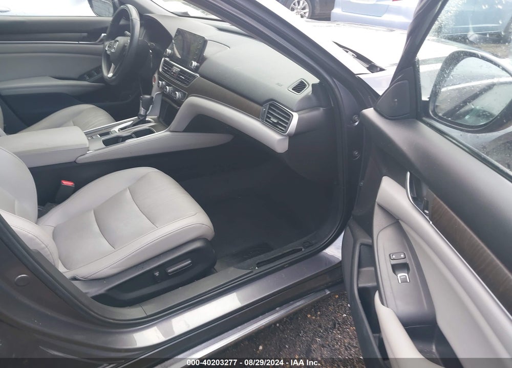2019 HONDA ACCORD EX-L VIN: 1HGCV1F58KA098104