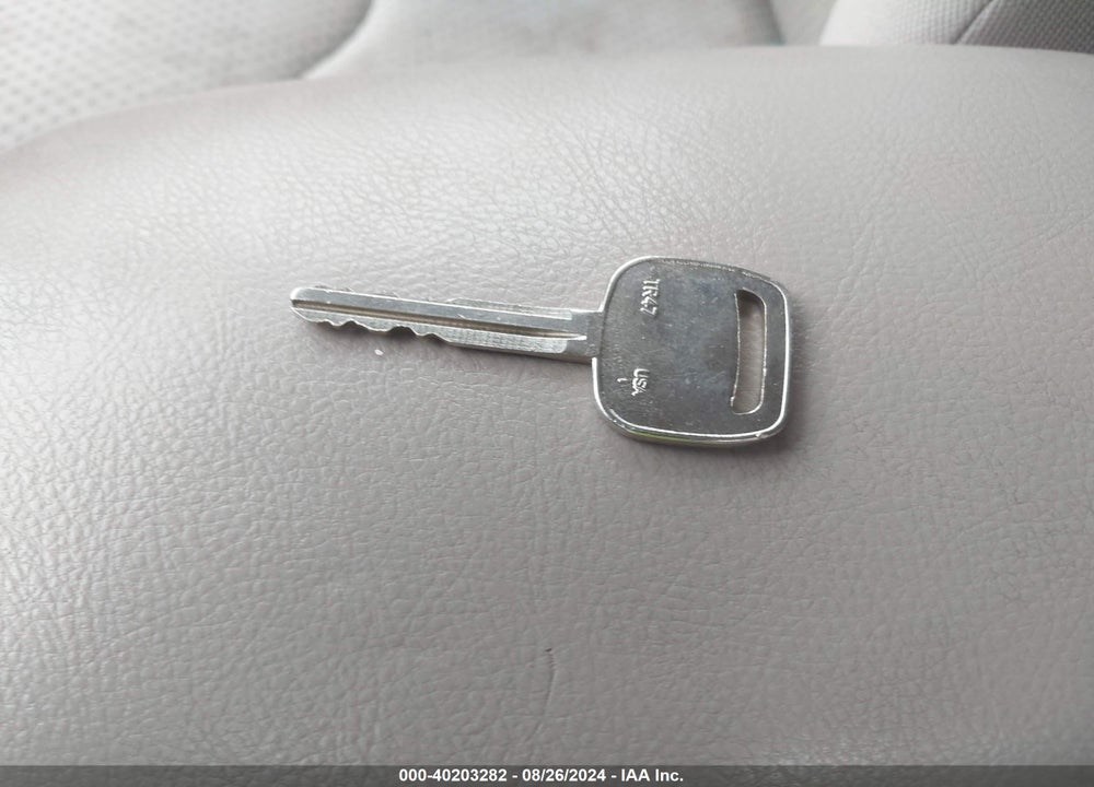 2007 TOYOTA RAV4 VIN: JTMZD33V676034102