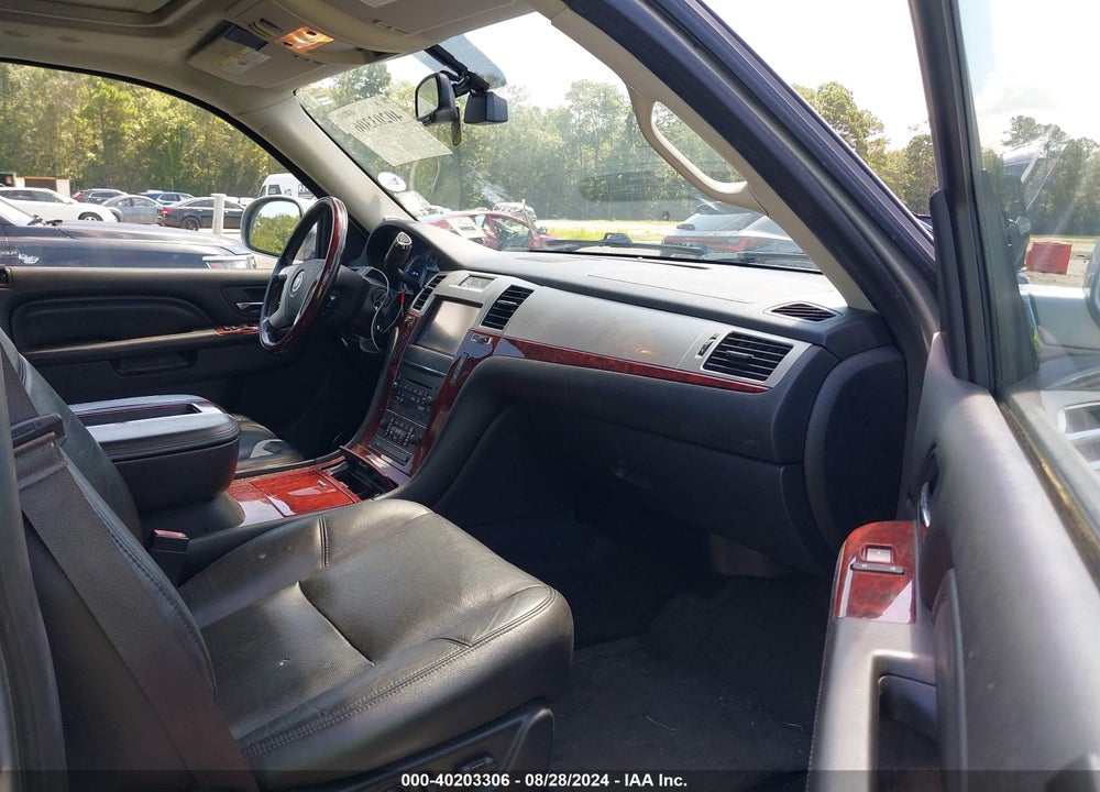2013 CADILLAC ESCALADE LUXURY VIN: 1GYS3BEF1DR119874