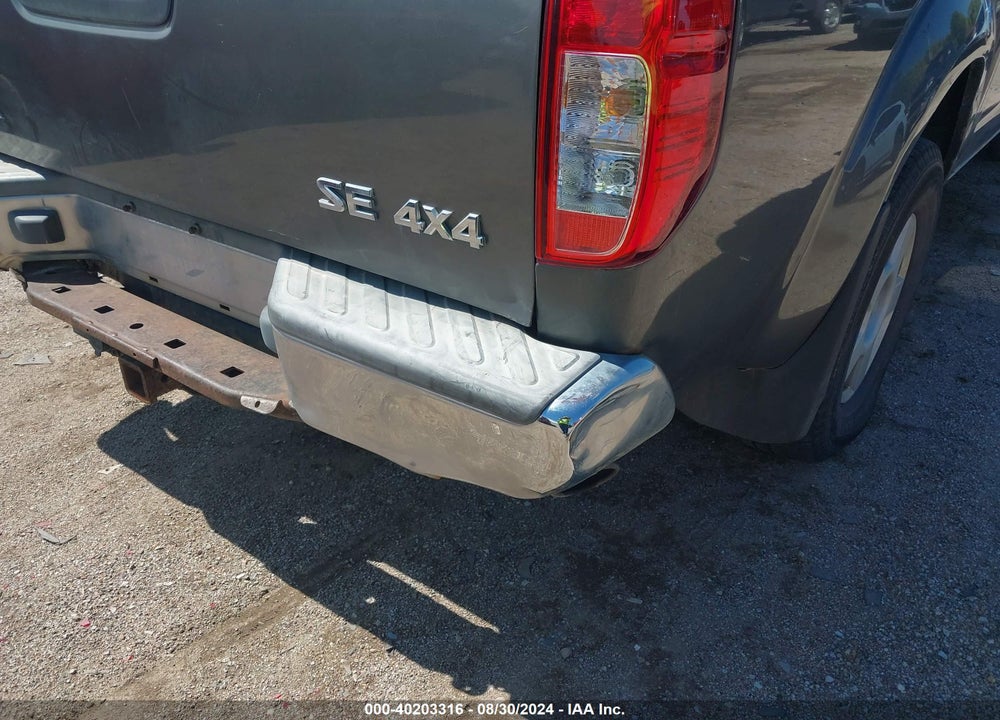 2005 NISSAN FRONTIER SE VIN: 1N6AD07W95C438165