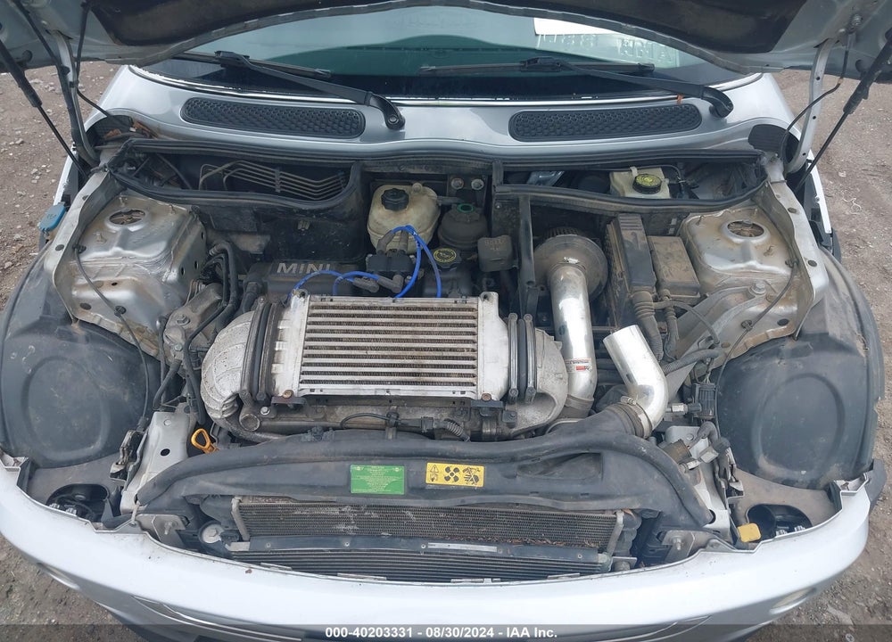2006 MINI COOPER S VIN: WMWRE335X6TN27923