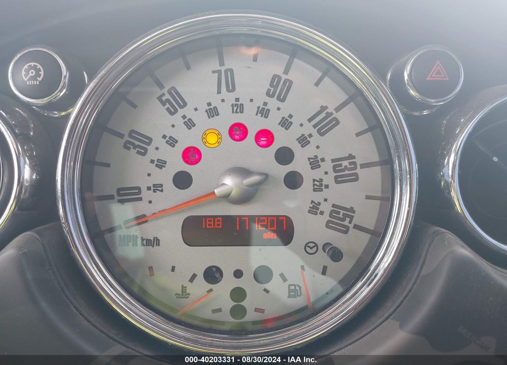 2006 MINI COOPER S VIN: WMWRE335X6TN27923
