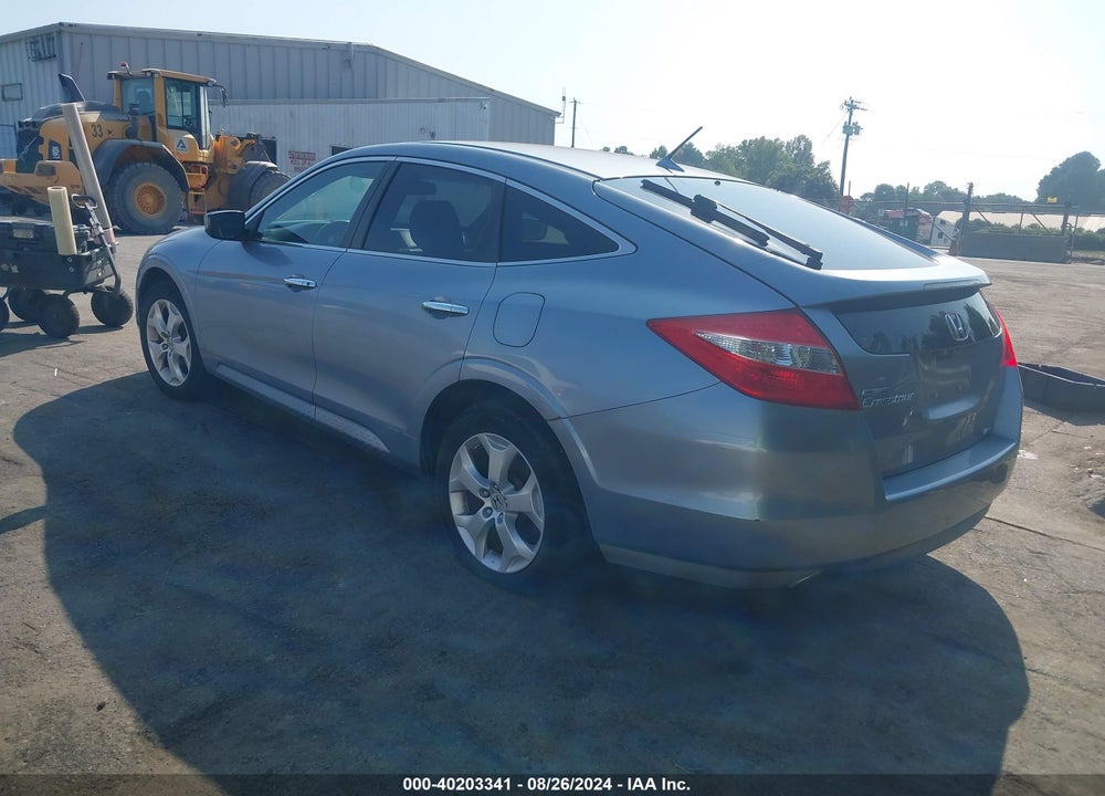 2011 HONDA ACCORD CROSSTOUR EX-L VIN: 5J6TF2H57BL000841