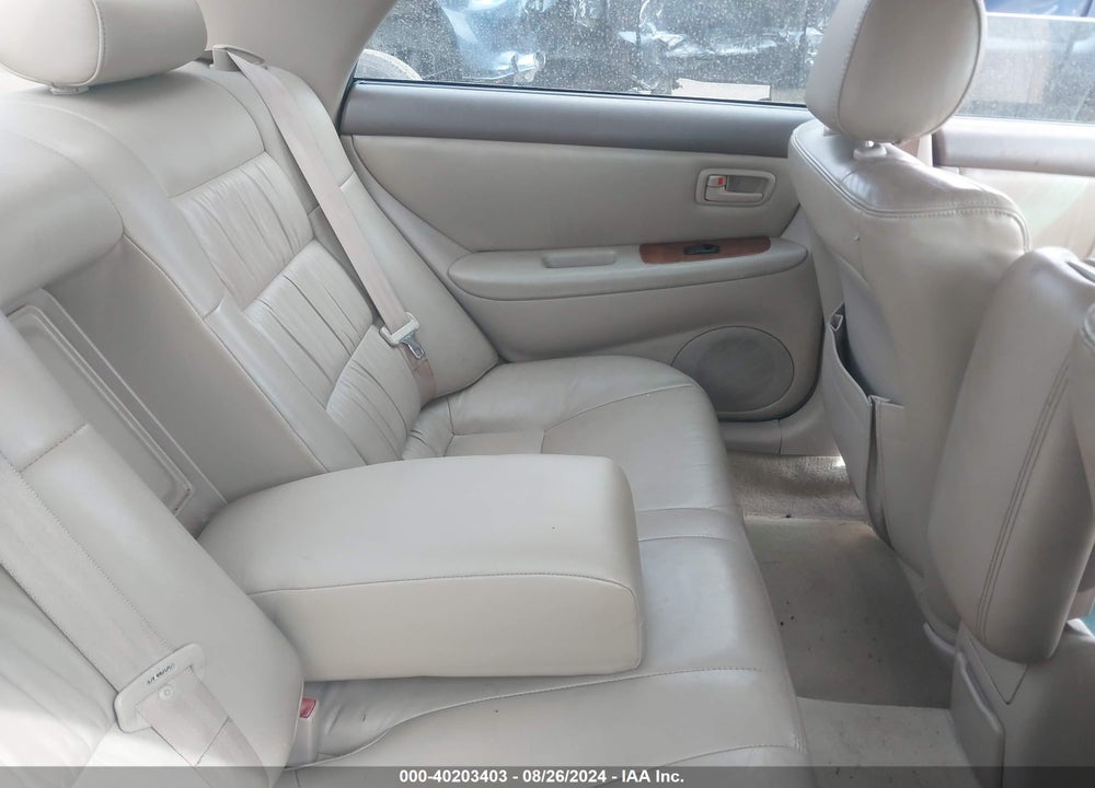 1999 LEXUS ES 300 VIN: JT8BF28G8X5074086