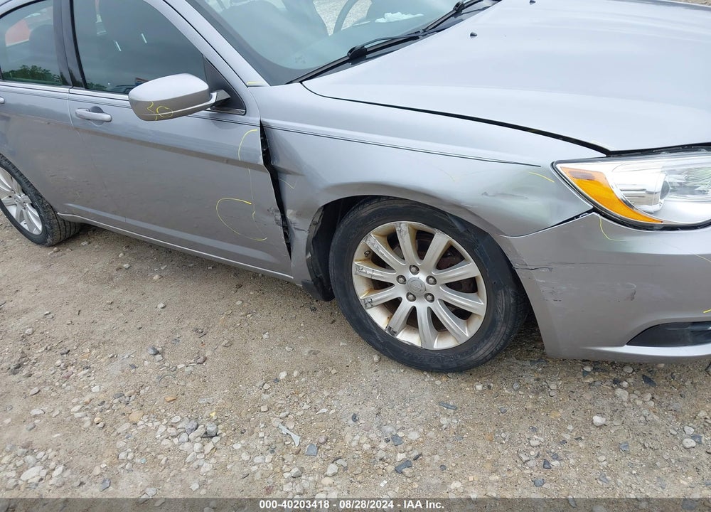 2014 CHRYSLER 200 TOURING VIN: 1C3CCBBBXEN107960