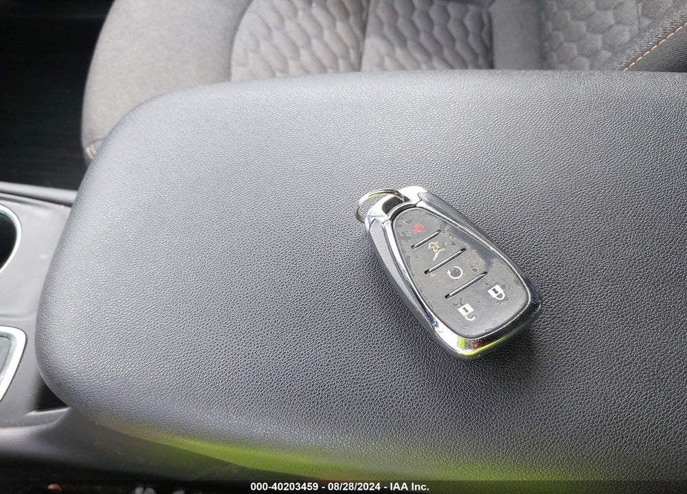 2019 CHEVROLET EQUINOX LT VIN: 3GNAXJEV6KS627489