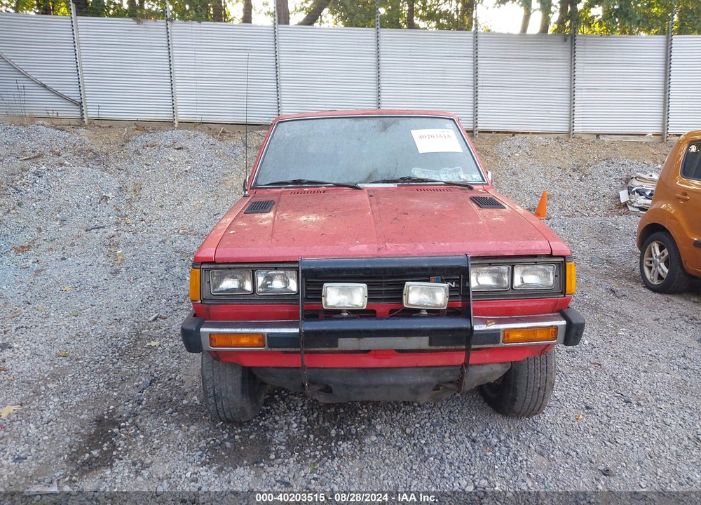 1983 DATSUN 720 KING CAB VIN: JN6ND06Y0DW203171
