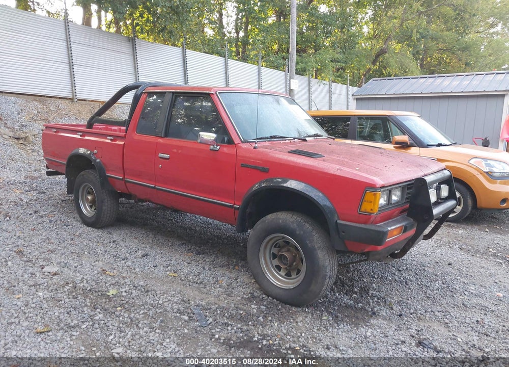 1983 DATSUN 720 KING CAB VIN: JN6ND06Y0DW203171