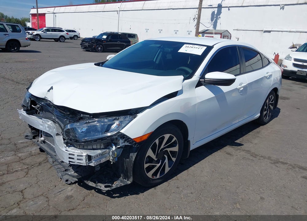 2018 HONDA CIVIC LX VIN: 2HGFC2F5XJH586737