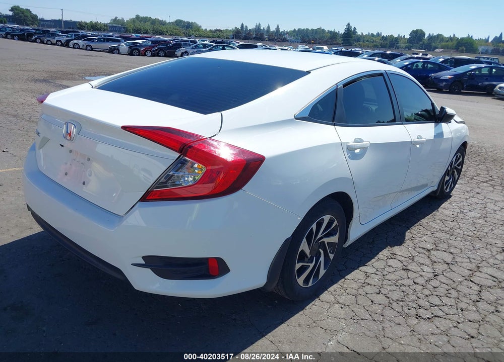 2018 HONDA CIVIC LX VIN: 2HGFC2F5XJH586737
