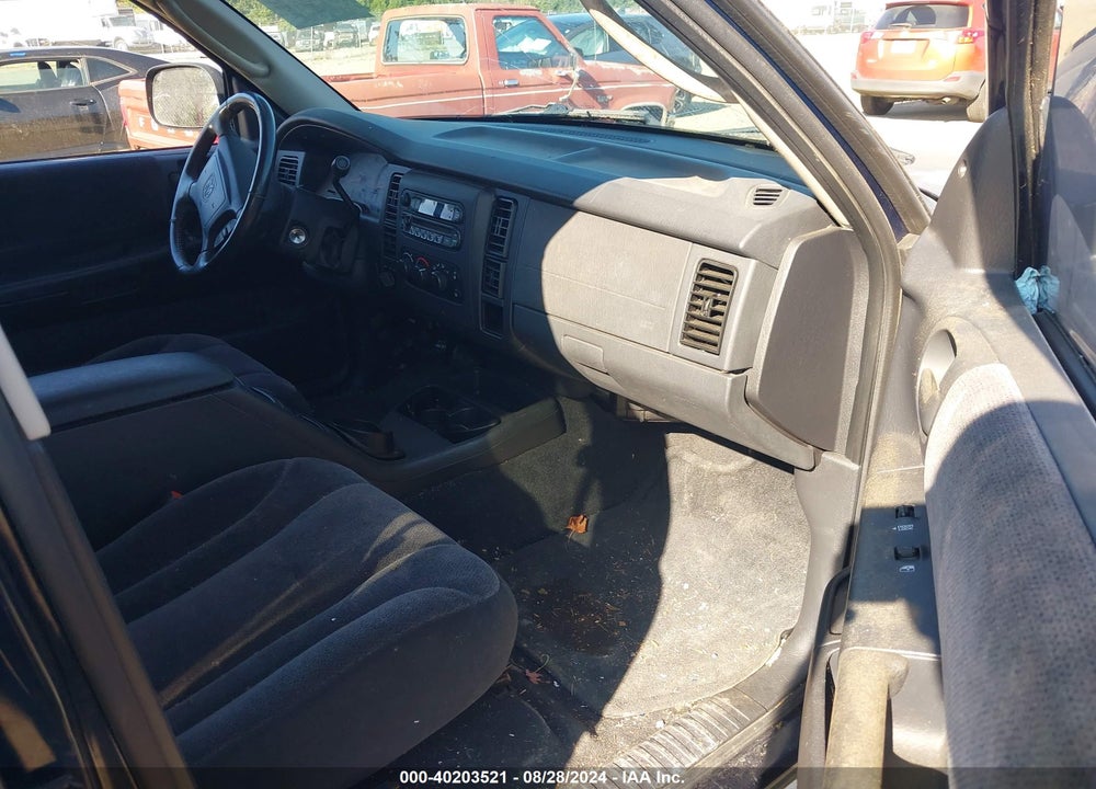2002 DODGE DAKOTA VIN: 1B7HG48NX2S644781