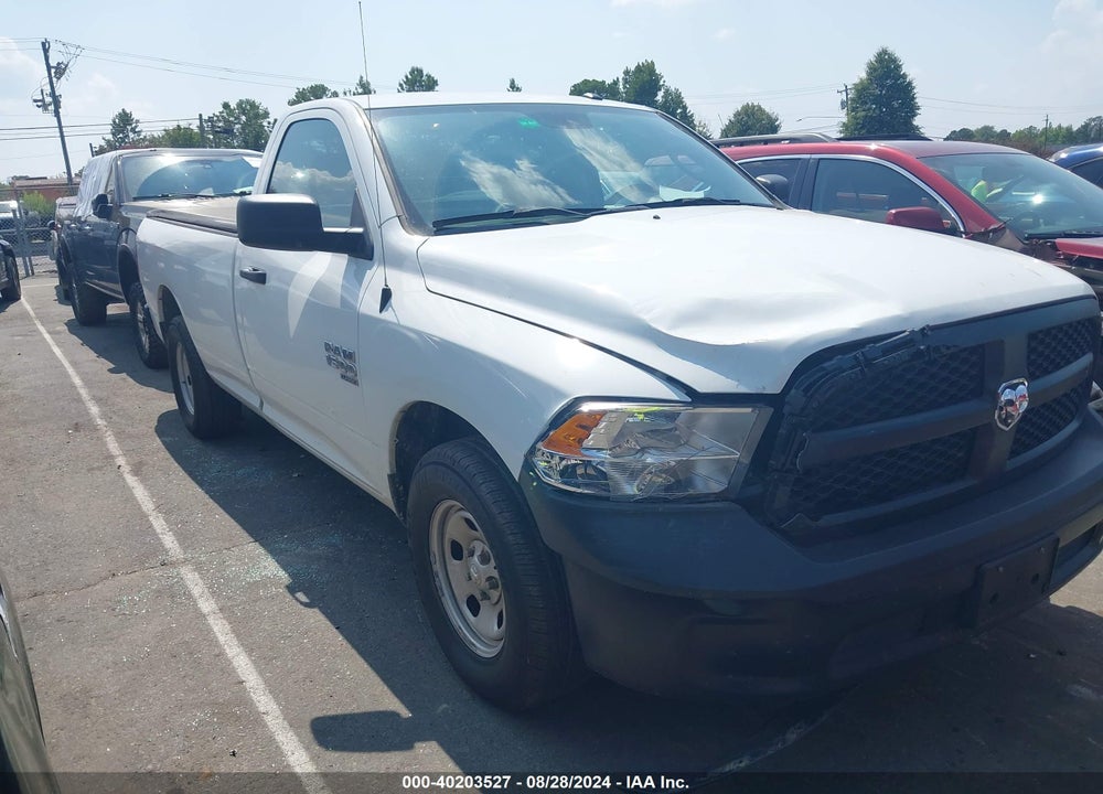 2022 RAM 1500 CLASSIC TRADESMAN REGULAR CAB 4X2 8' BOX VIN: 3C6JR6DG1NG330017