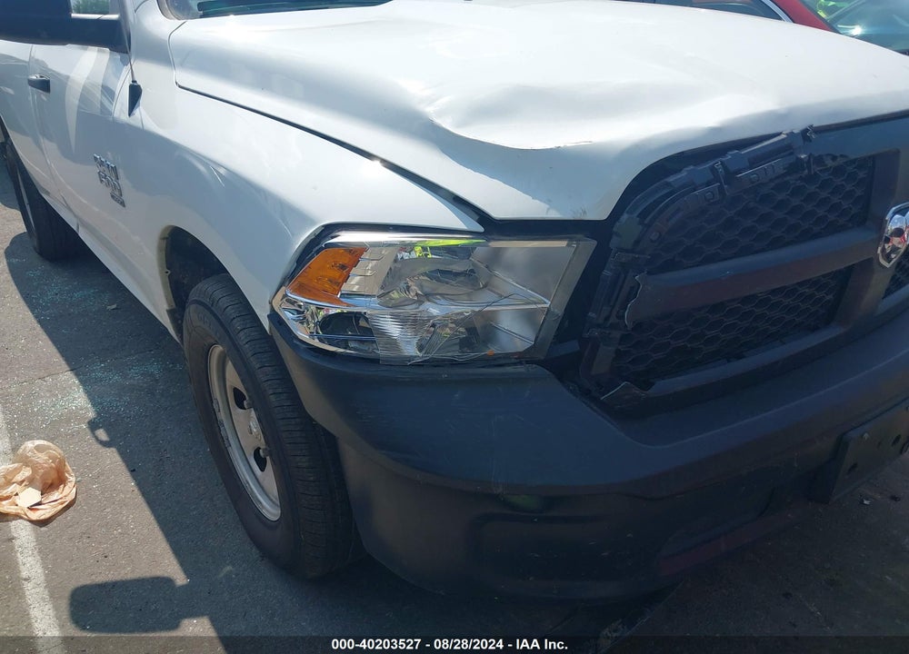 2022 RAM 1500 CLASSIC TRADESMAN REGULAR CAB 4X2 8' BOX VIN: 3C6JR6DG1NG330017