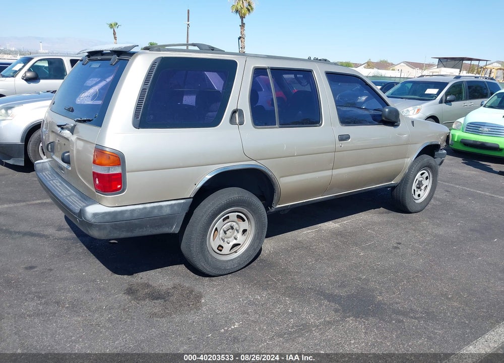 1997 NISSAN PATHFINDER LE/XE VIN: JN8AR05S5VW167421