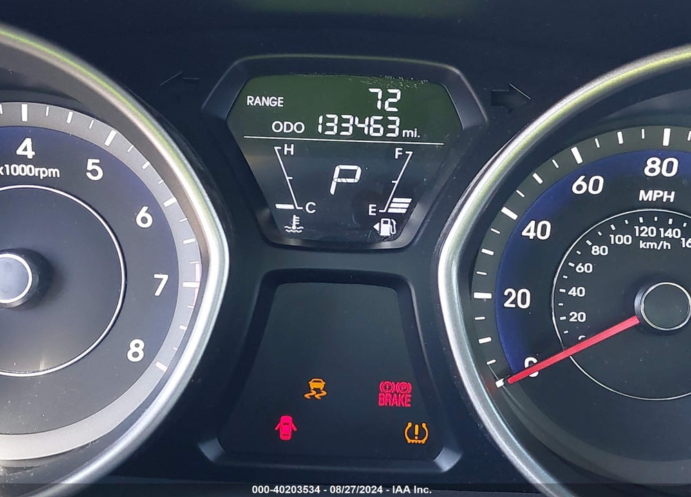 2011 HYUNDAI ELANTRA LIMITED VIN: 5NPDH4AE9BH076026