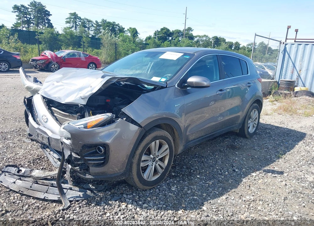 2018 KIA SPORTAGE LX VIN: KNDPMCAC1J7448222