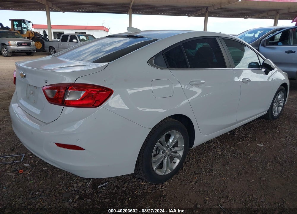 2019 CHEVROLET CRUZE LT VIN: 1G1BE5SM3K7143759