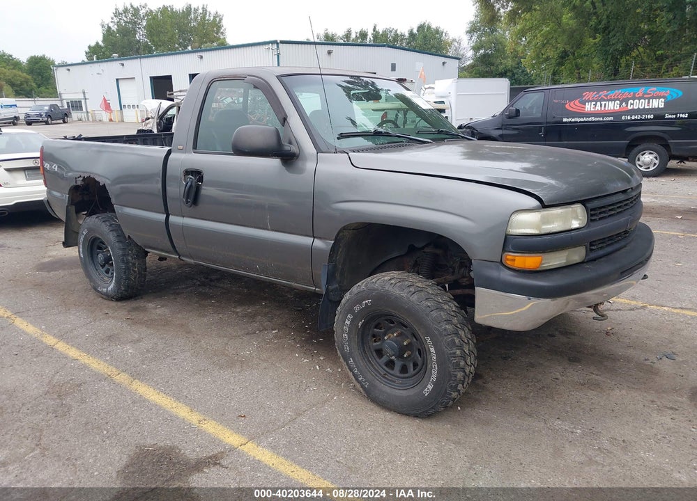 1999 CHEVROLET SILVERADO 1500 VIN: 1GCEK14W9XZ188334