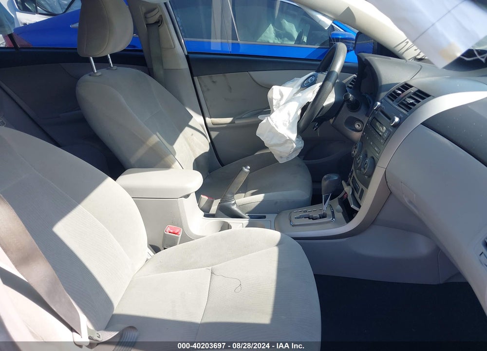 2011 TOYOTA COROLLA LE VIN: 2T1BU4EE7BC731378